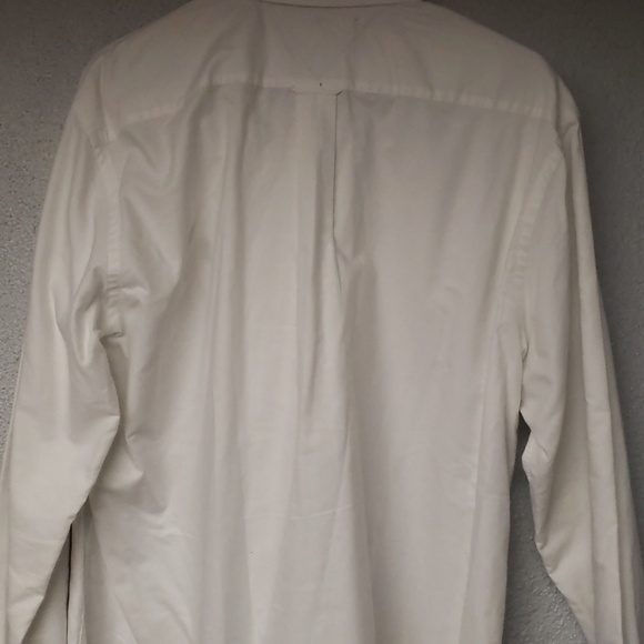 Tommy Hilfiger white buttondown with blue inside - Picture 4 of 4